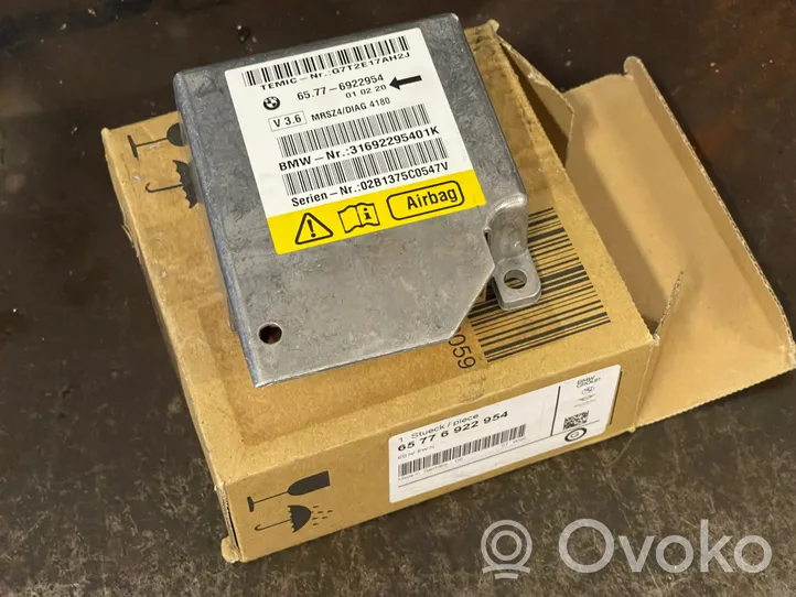 BMW Z3 E36 Gaisa spilvenu vadības bloks 6922954