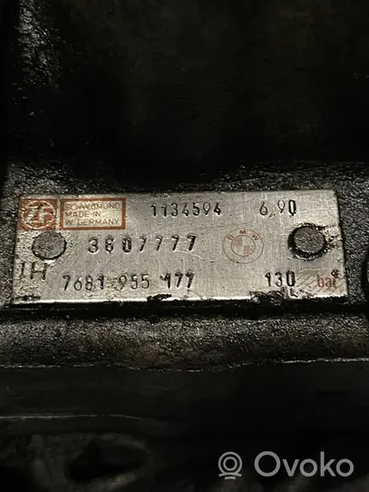 7681955177 BMW 5 E34 Power steering pump, 150.00 € | RRR 