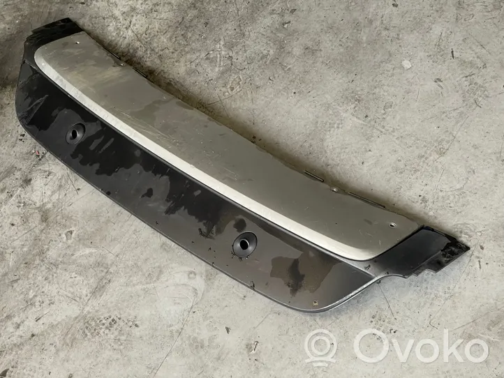 BMW X5 E70 Rivestimento della parte inferiore del paraurti posteriore 7227766