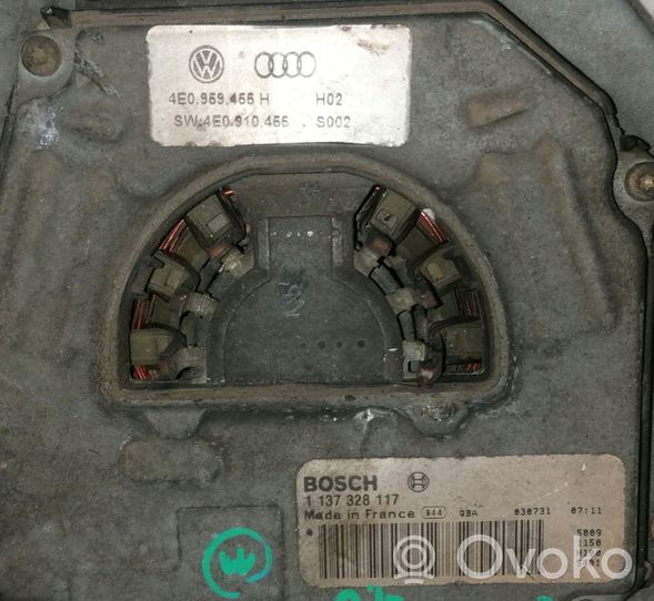 Audi A8 S8 D3 4E Jäähdytyspuhaltimen rele 4E0959455H