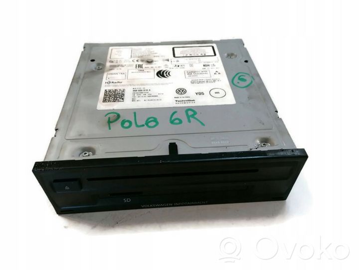 Volkswagen Polo V 6R Stacja multimedialna GPS / CD / DVD 3Q0035819A