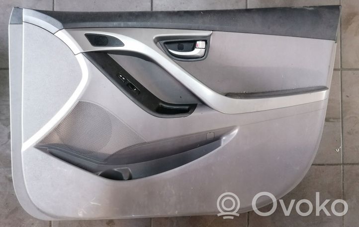 Hyundai Elantra Rivestimento del pannello della portiera anteriore 