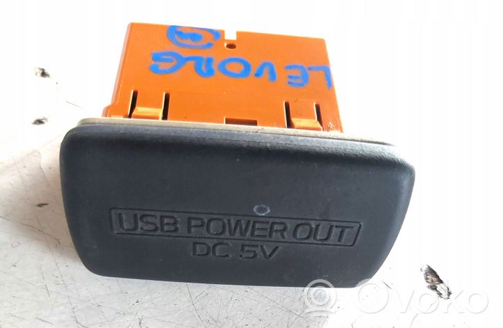 Subaru Levorg Connettore plug in USB 86257VA110