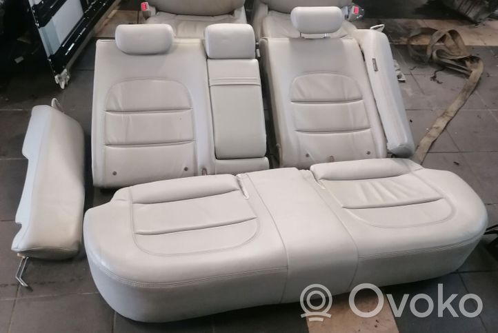 Hyundai Grandeur Set interni 