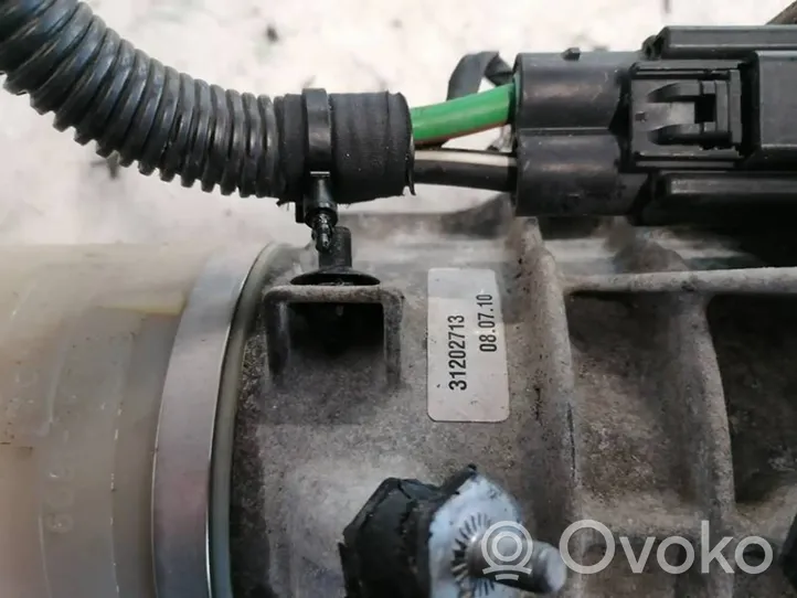 Volvo S60 Ohjaustehostimen pumppu 31202713