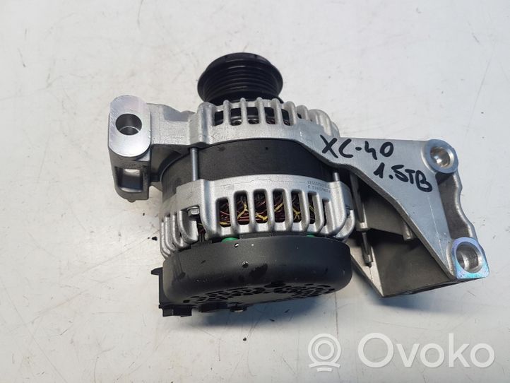 Volvo XC40 Generatore/alternatore 32279255