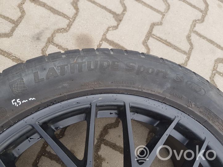 Porsche Macan R18 alloy rim  95b601025bq