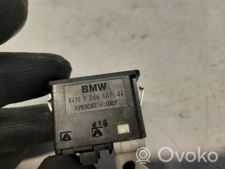 BMW X1 F48 F49 Câble adaptateur AUX 266607