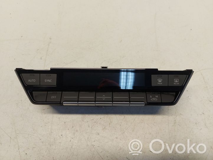 Audi A3 8Y Panel klimatyzacji 8Y0820043