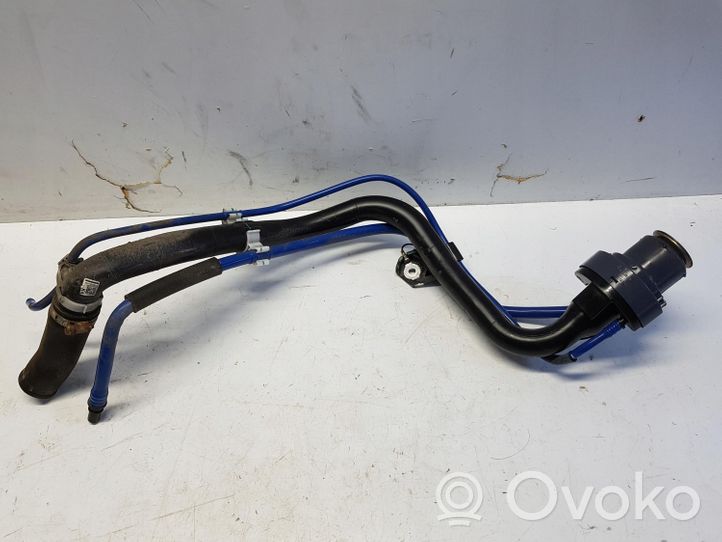 Toyota Corolla E210 E21 Tubo e bocchettone per riempimento serbatoio del carburante 77745-12120