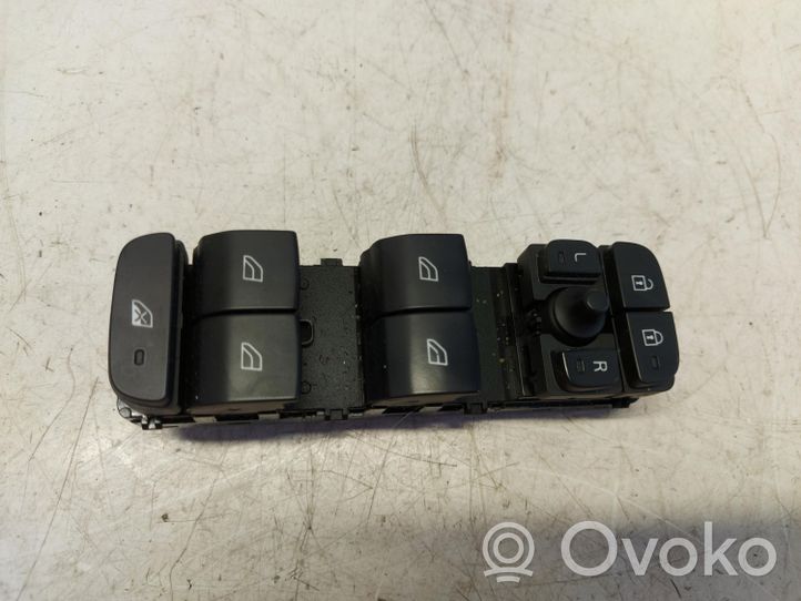 Volvo XC40 Stiklo kėbule (fortkės) jungtukas 32279442