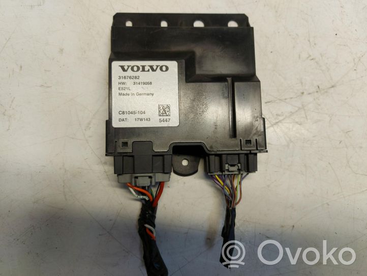 Volvo S90, V90 Sterownik / Moduł elektrycznej klapy tylnej / bagażnika 31676282