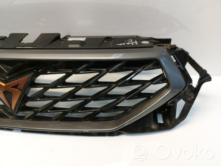 Seat Ateca Grille calandre supérieure de pare-chocs avant 575853654