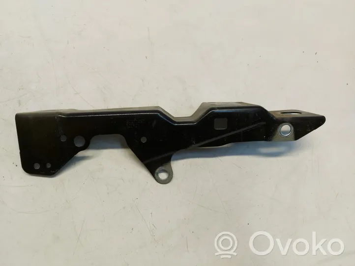 Volvo XC40 Rivestimento della modanatura della chiusura del vano motore/cofano 