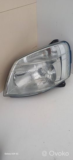 Peugeot Partner Lampa przednia 