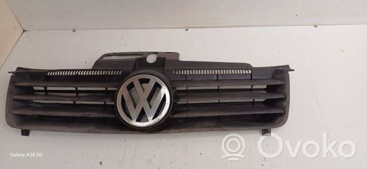 Volkswagen Polo Atrapa chłodnicy / Grill 6Q0853651C