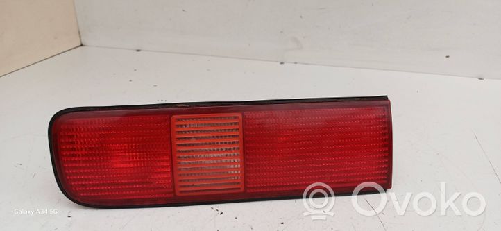 Renault Safrane Lampy tylnej klapy bagażnika 7700847099