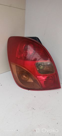 Toyota Corolla Verso E121 Rear/tail lights 1827