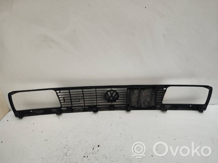 Volkswagen Jetta II Etusäleikkö 165853653