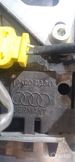 Audi A8 S8 D2 4D Gear selector/shifter (interior) 4D0713041