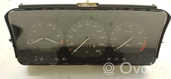 Volkswagen PASSAT B4 Compteur de vitesse tableau de bord 3A0919033C