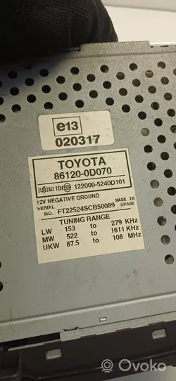 Toyota Yaris Unité principale radio / CD / DVD / GPS 020317