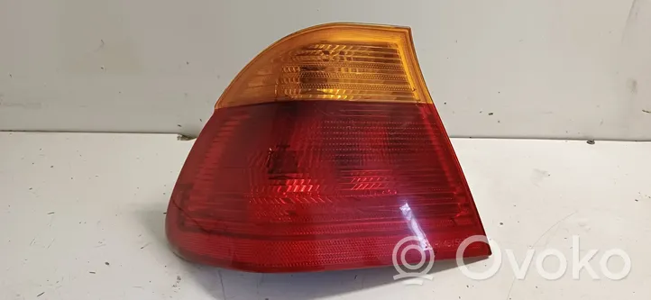 BMW 3 E46 Feux arrière / postérieurs 230021L1