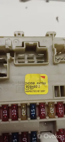 Nissan Primera Fuse box set 24350AV700