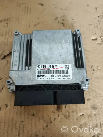 Mercedes-Benz E W211 Calculateur moteur ECU A6461531279