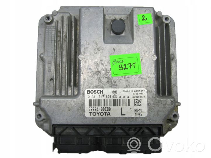 Toyota Yaris Sterownik / Moduł ECU 0281017820