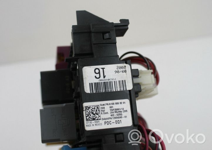 Mercedes-Benz GL X166 Module de fusibles A1669068201