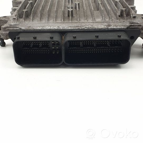 Mercedes-Benz S W222 Variklio valdymo blokas A6429007401