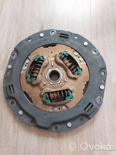 Toyota C-HR Disque d'embrayage 91231667