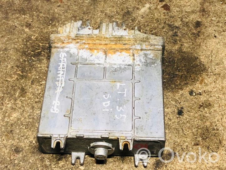 Volkswagen II LT Motora vadības bloka ECU 074906021Q