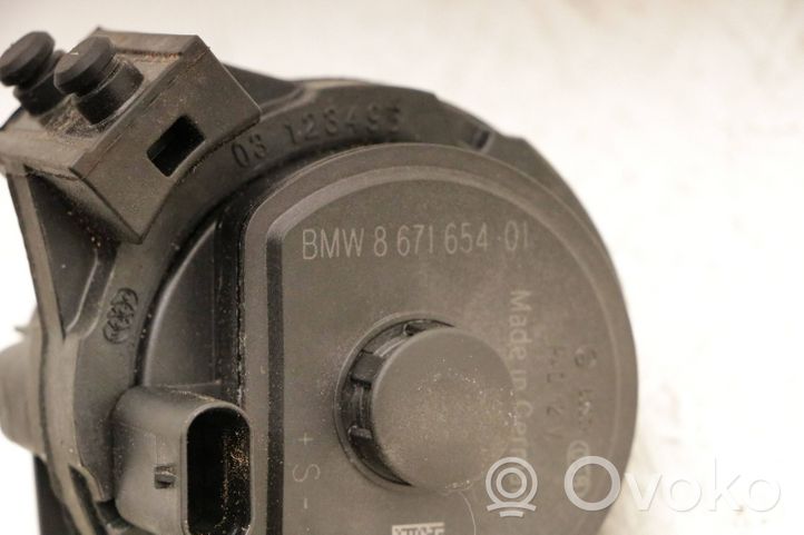 BMW M3 G80 Pompa elettrica dell’acqua/del refrigerante ausiliaria 8671654