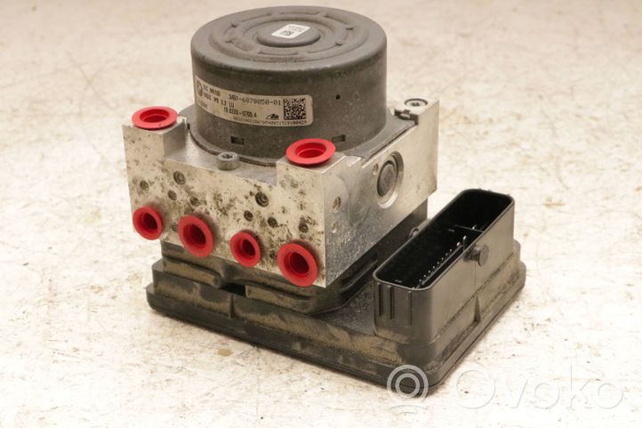 BMW 2 F45 ABS Pump 6878051