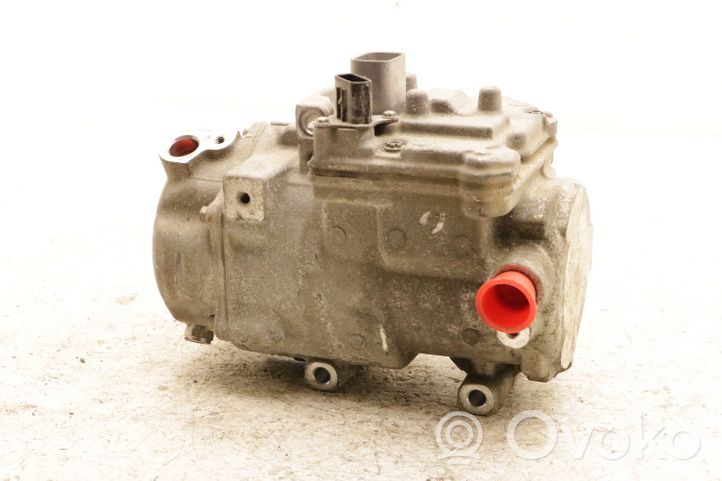 Toyota RAV 4 (XA40) Compressore aria condizionata (A/C) (pompa) 042200-0533