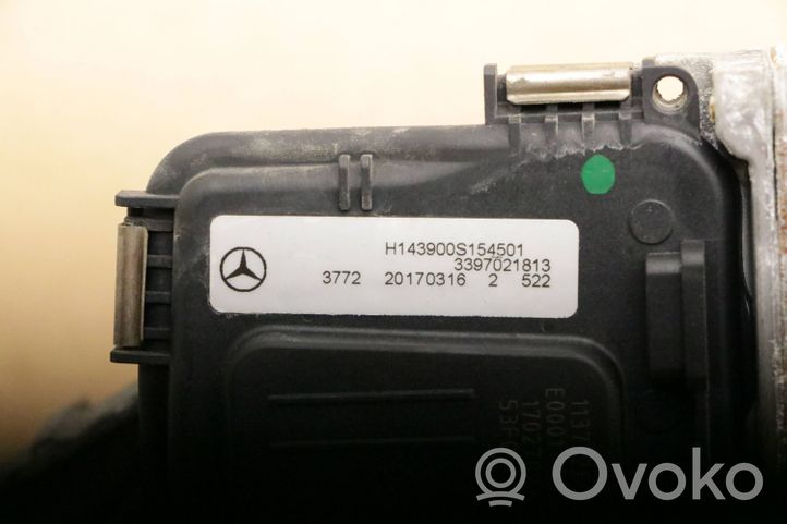 Mercedes-Benz E W213 Etupyyhkimen vivusto ja moottori A2138200540