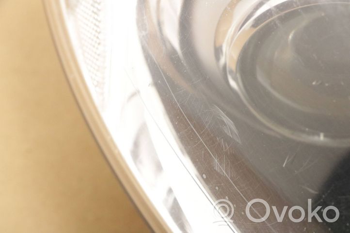 Volvo V60 Lampa przednia 31299991