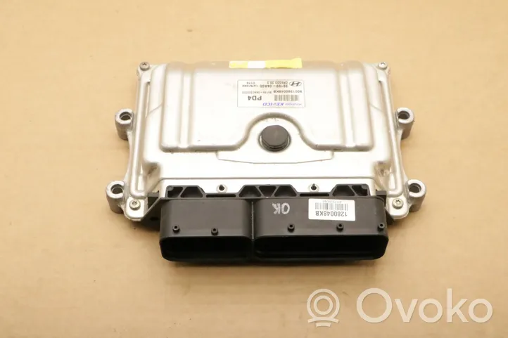 Hyundai i30 Calculateur moteur ECU 39199-04AC0