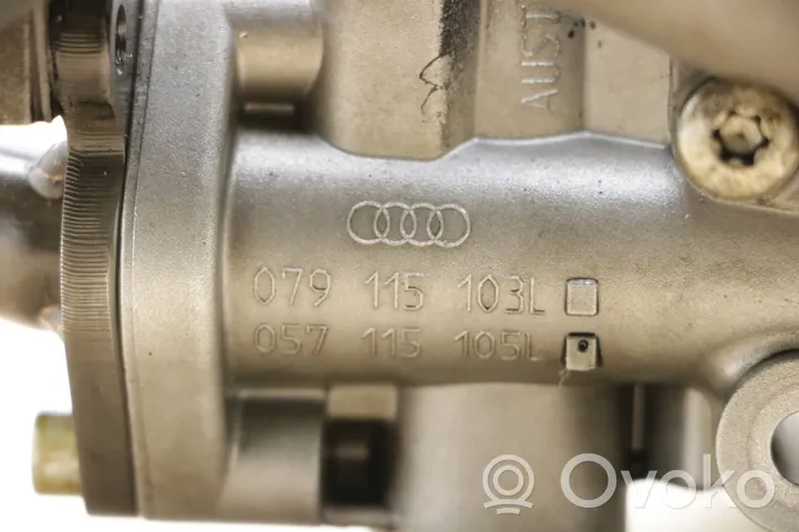 Audi A8 S8 D3 4E Pompa dell’olio 079115103L
