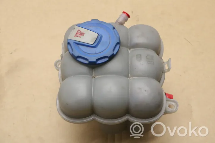 Audi Q7 4M Coolant expansion tank/reservoir 4M0121405L