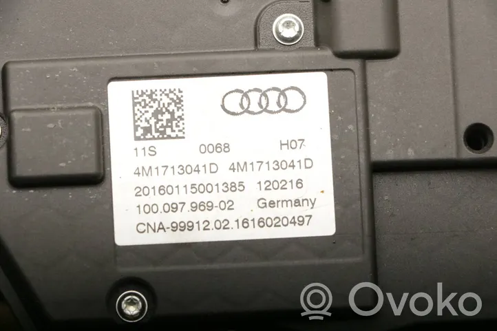Audi Q7 4M Vaihteenvalitsin 4M1713041D