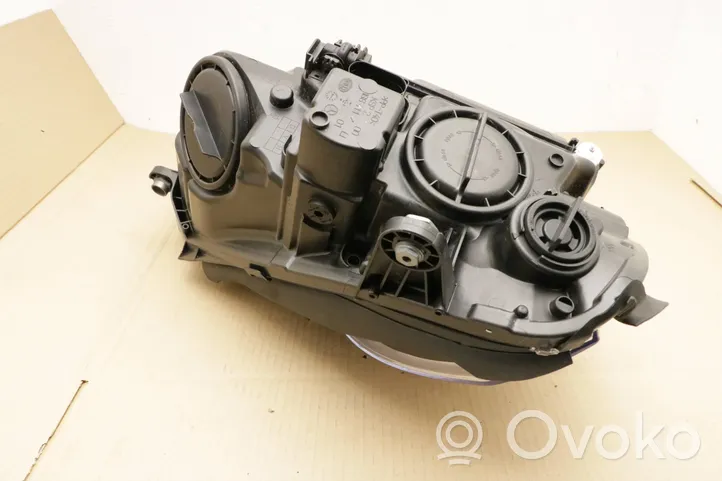 Mercedes-Benz E W212 Lampa przednia A2128208161