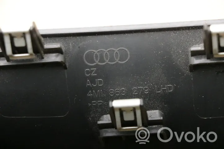 Audi Q7 4M Osłona boczna tunelu środkowego 4M1863279