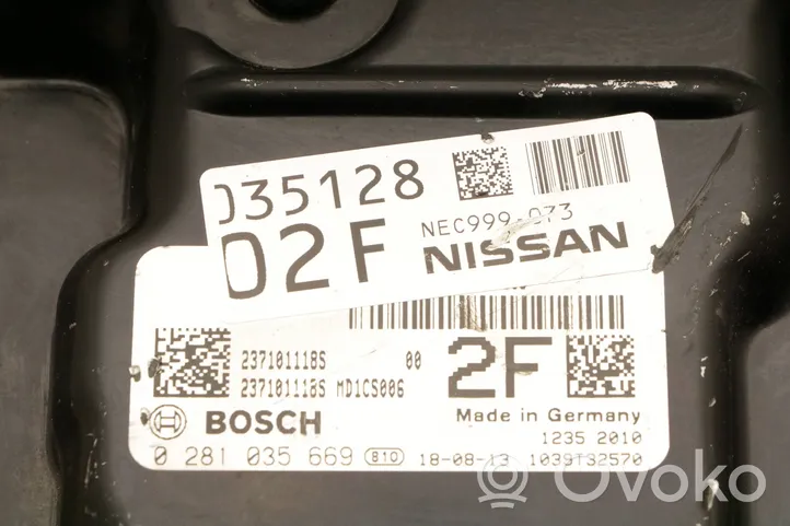 Nissan Qashqai Calculateur moteur ECU 0281035669