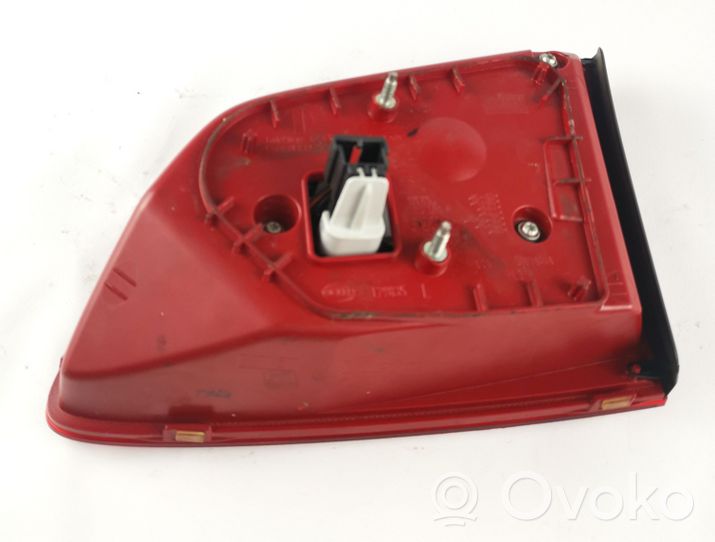 Volkswagen PASSAT B7 Luci posteriori del portellone del bagagliaio 3AF945093K