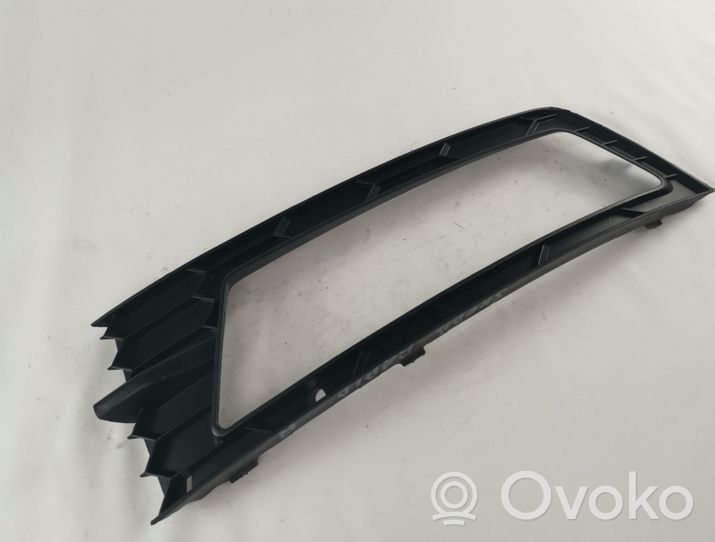 Skoda Rapid (NH) Grille antibrouillard avant 5JA80768A