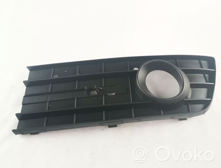 Mercedes-Benz A W169 Grille antibrouillard avant 1698870925