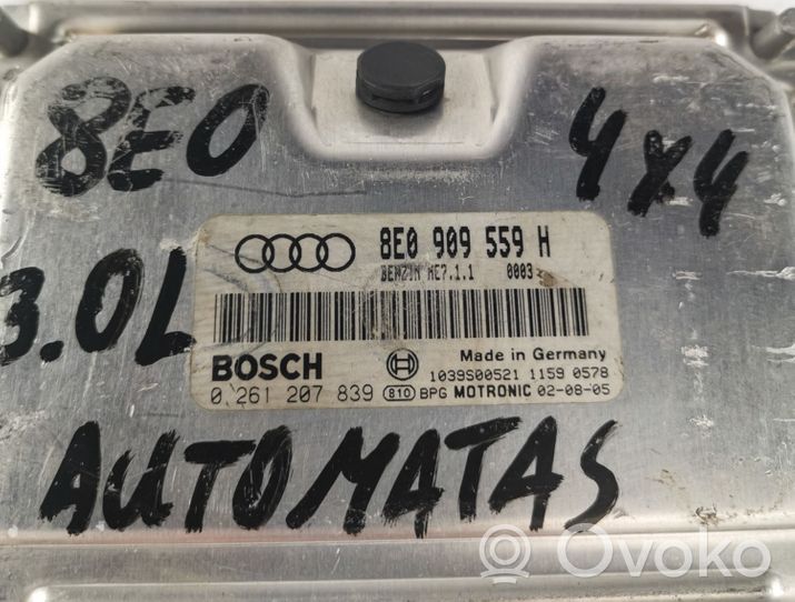 Audi A6 S6 C5 4B Dzinēja vadības bloks 8E0909559H